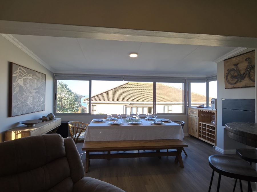 4 Bedroom Property for Sale in Wavecrest Eastern Cape